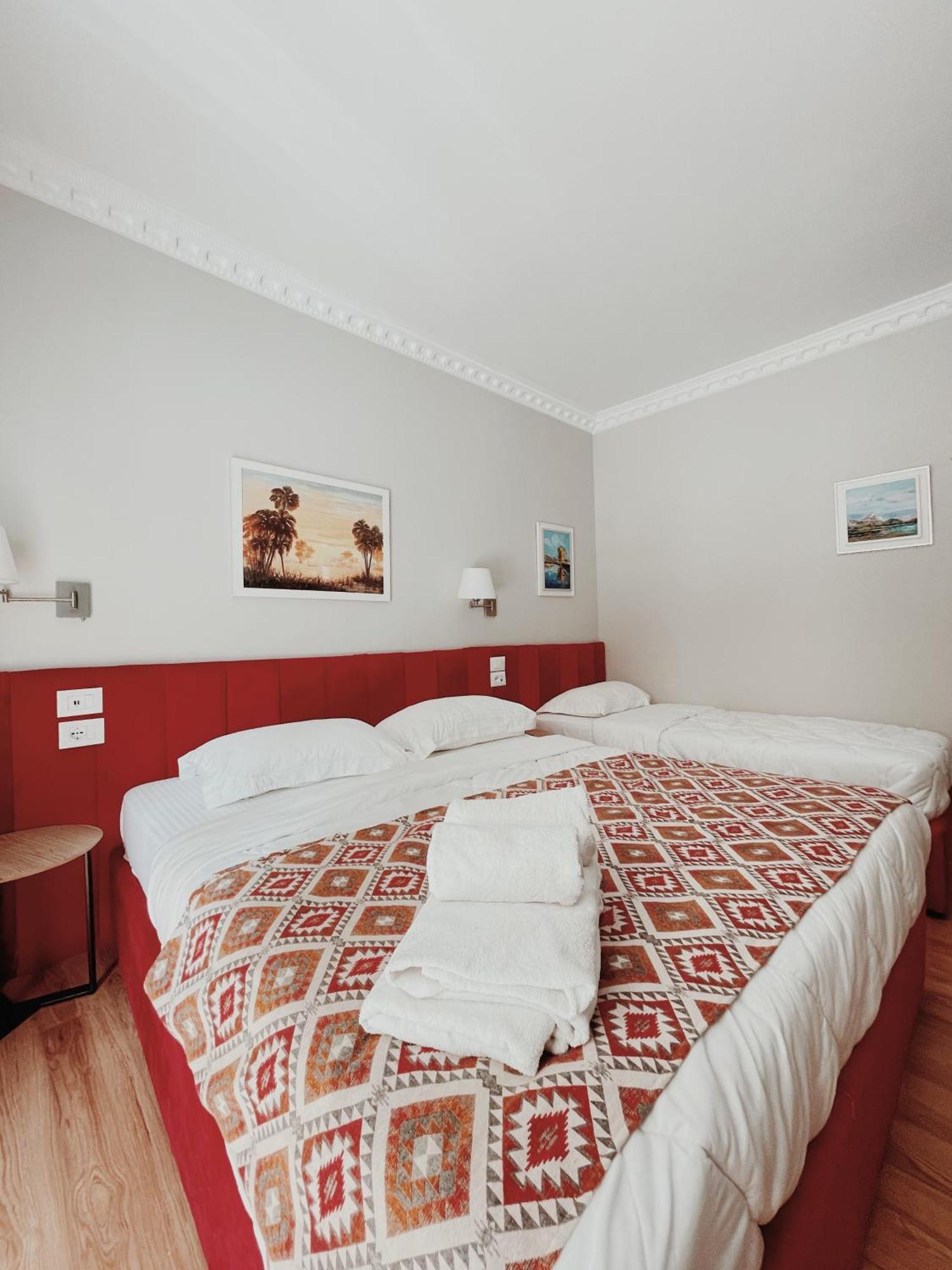 Ruby Palace Vlora Kültér fotó