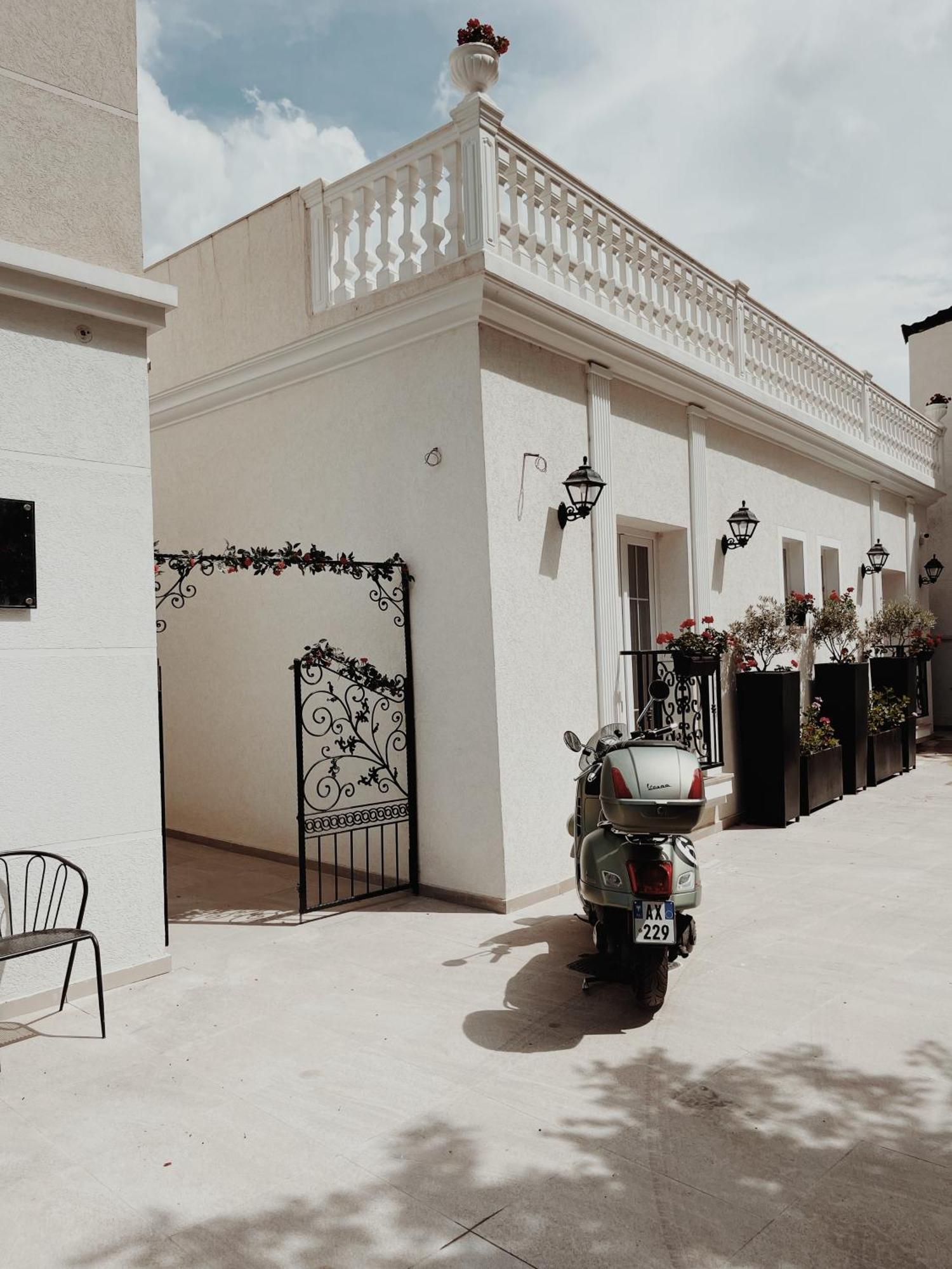 Ruby Palace Vlora Kültér fotó