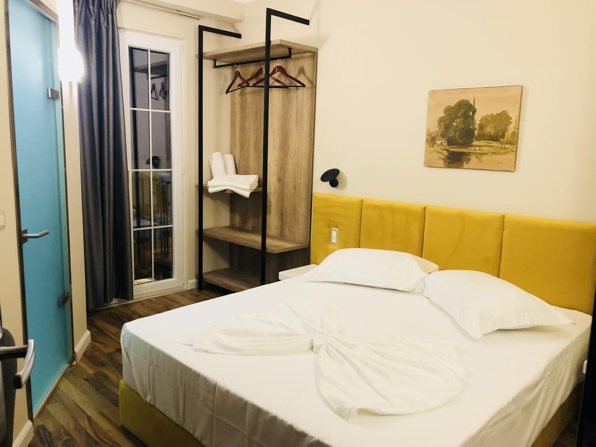 Ruby Palace Vlora Kültér fotó